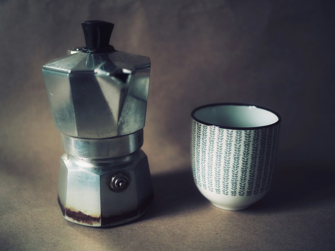 Making Great Coffee Anywhere: Benefits of Portable Makers